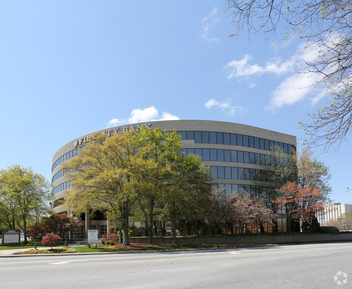 160 Clairemont Ave, Decatur, GA, 30030 - Coworking Space on LoopNet.com