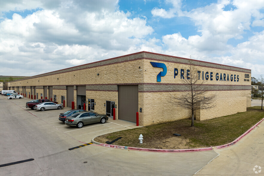 985 E State Hwy 121, Lewisville, TX for lease - Building Photo - Image 2 of 9