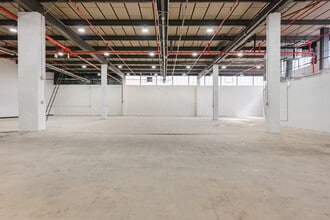 555 Johnson Ave, Brooklyn, NY for lease Interior Photo- Image 1 of 11