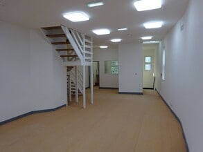 12 Upper Parliament St, Nottingham for sale Interior Photo- Image 2 of 16