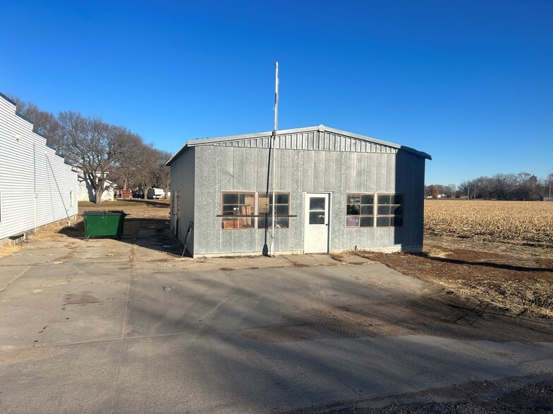 1734 Highway 11, Elba, NE for sale - Building Photo - Image 3 of 17