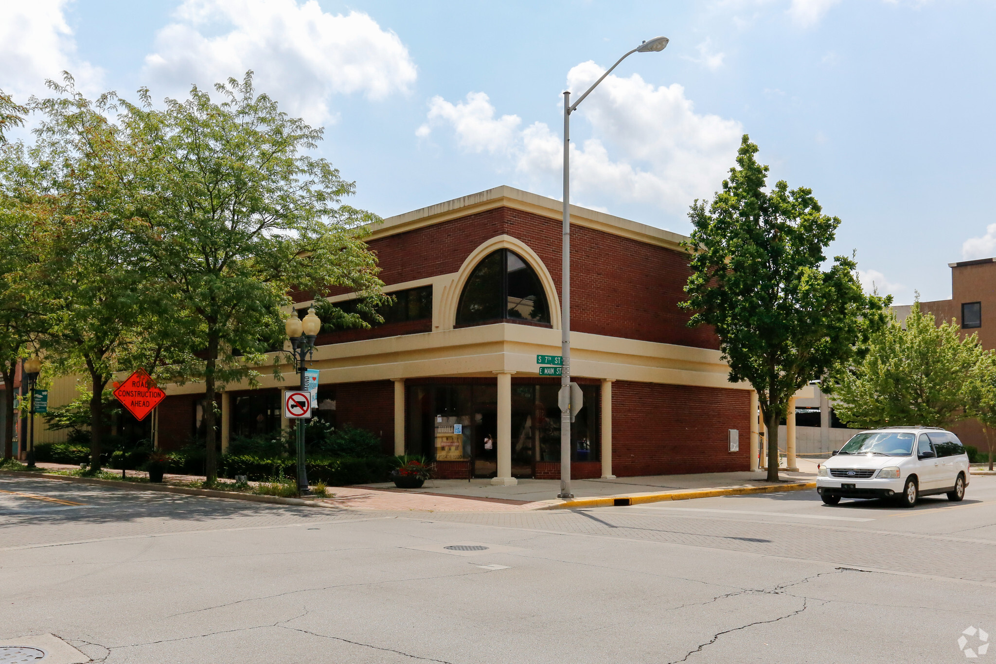 701 E Main St, Richmond, IN for sale Primary Photo- Image 1 of 1