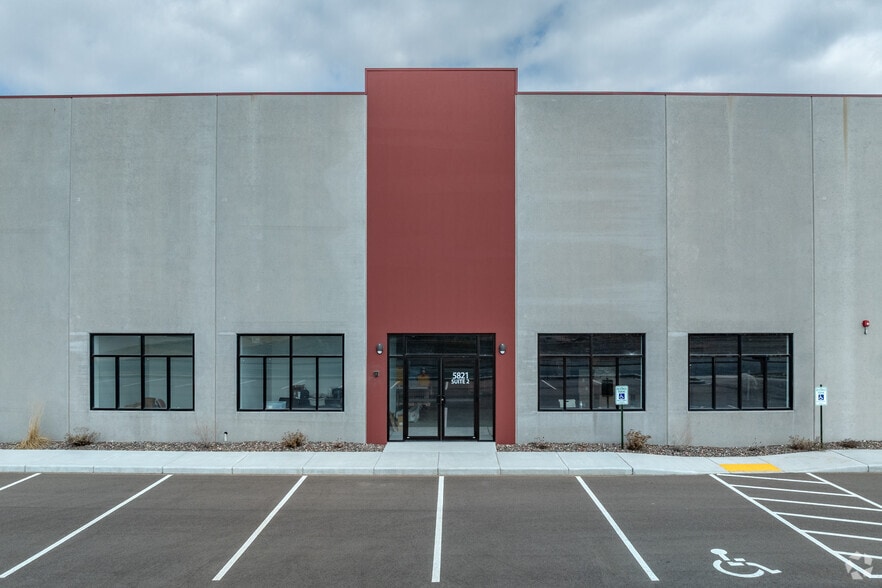 5821 Eagle Point Rd, Menomonie, WI for lease - Building Photo - Image 2 of 5