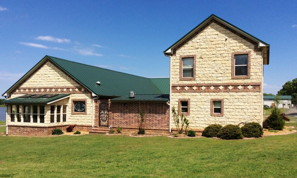 700 Beaty Ave, Pocola, OK 74902