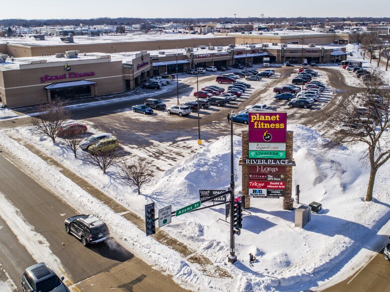 1809-1859 Adams St, Mankato, MN for lease - Building Photo - Image 2 of 14