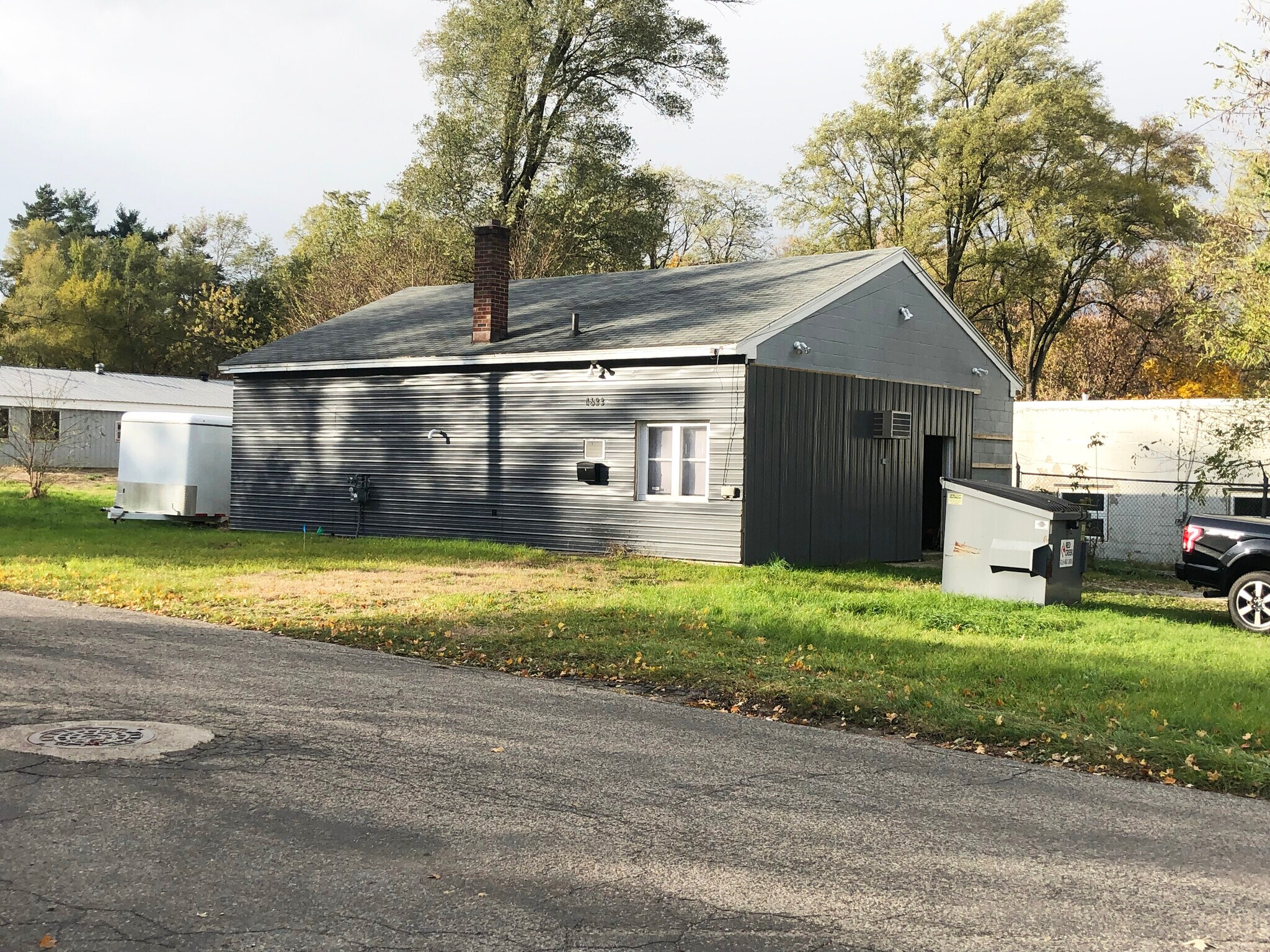 1633 Blaine Ave SE, Grand Rapids, MI for sale Building Photo- Image 1 of 1