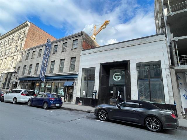 230 Rue Notre-Dame O, Montréal, QC for sale Building Photo- Image 1 of 1