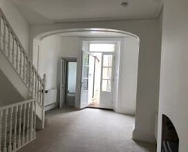 12 Market St, Poole for lease Interior Photo- Image 2 of 6