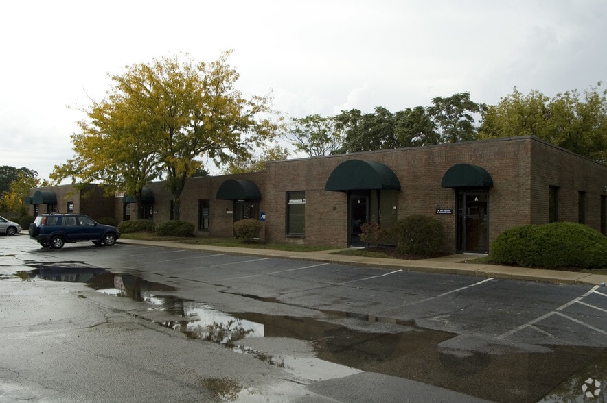 34 N Island Ave, Batavia, IL for lease - Building Photo - Image 3 of 14