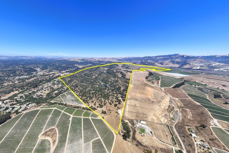 San Juan Grade Road, Salinas, CA for sale - Building Photo - Image 1 of 24