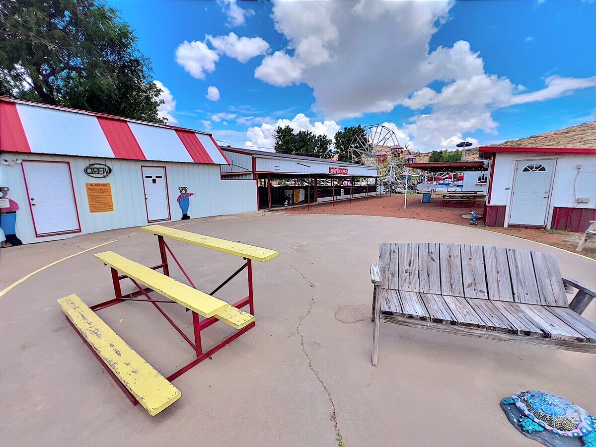 View Photo