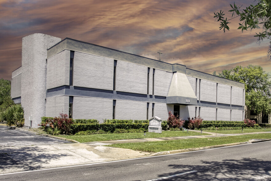 111 S Maitland Ave, Maitland, FL for lease - Building Photo - Image 1 of 21