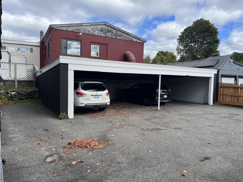 113-115 Bellingham St, Woonsocket, RI for sale - Building Photo - Image 3 of 7