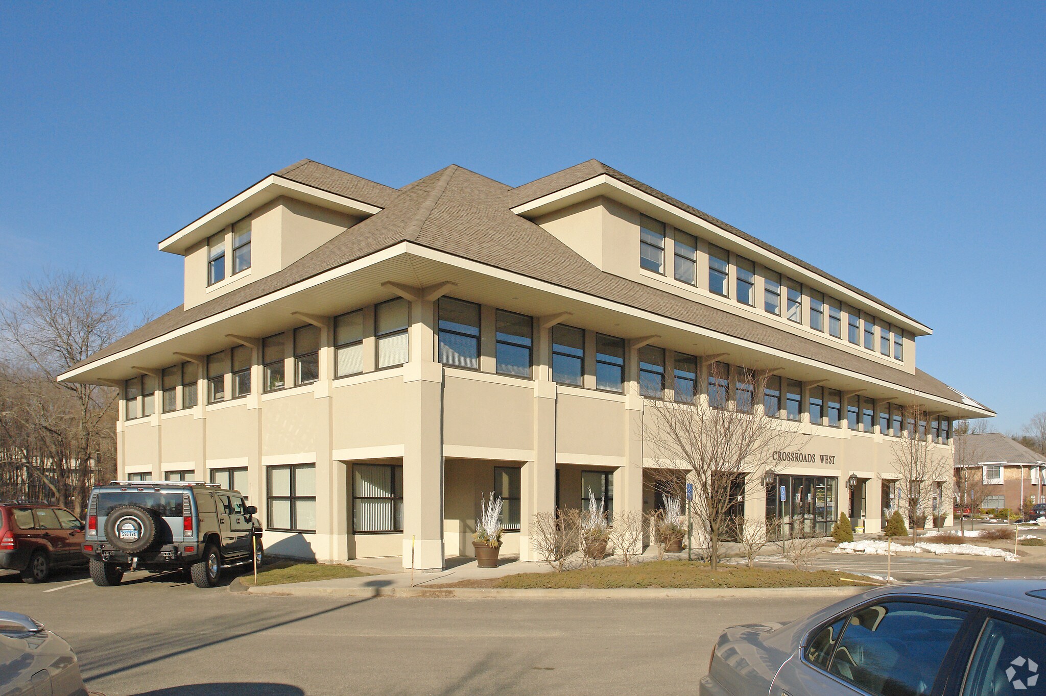 751 Straits Tpke, Middlebury, CT for sale Primary Photo- Image 1 of 1