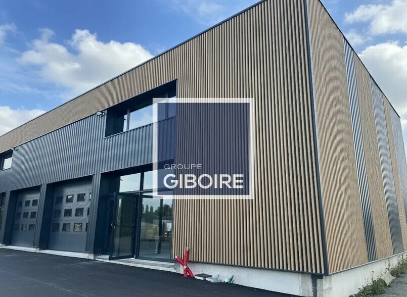 Industrial in Saint-Gilles for lease - Building Photo - Image 3 of 18