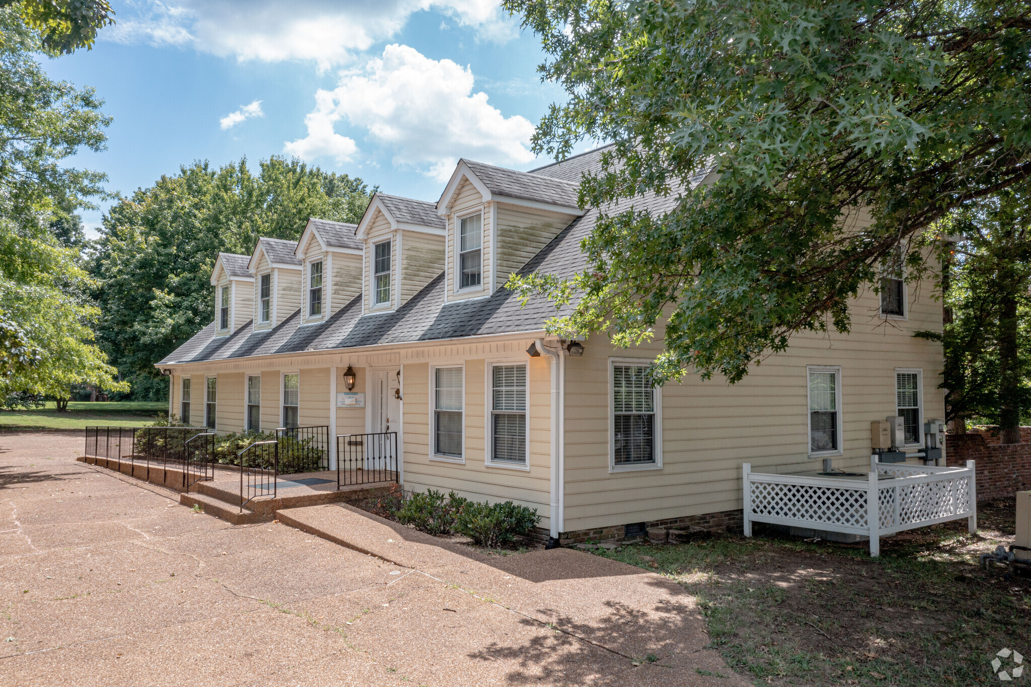 333 E Main St, Hendersonville, TN for sale Building Photo- Image 1 of 1