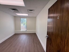 4625-4629 S Harvard Ave, Tulsa, OK for lease Interior Photo- Image 2 of 4