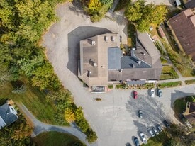 454 Mountain Rd, Stowe VT - Warehouse