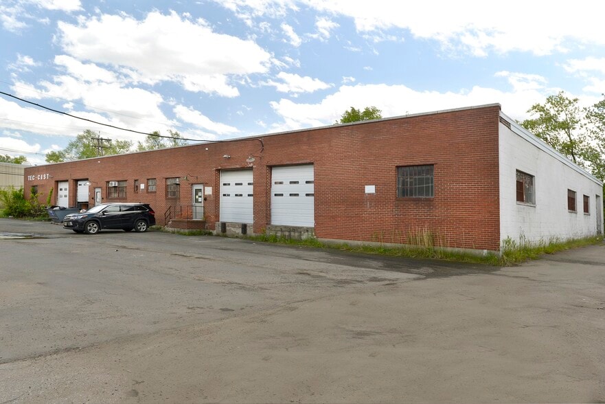 2 W Commercial Ave, Moonachie, NJ for sale - Building Photo - Image 3 of 9
