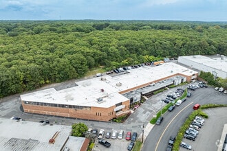 150-180 Dupont St, Plainview, NY - AERIAL  map view