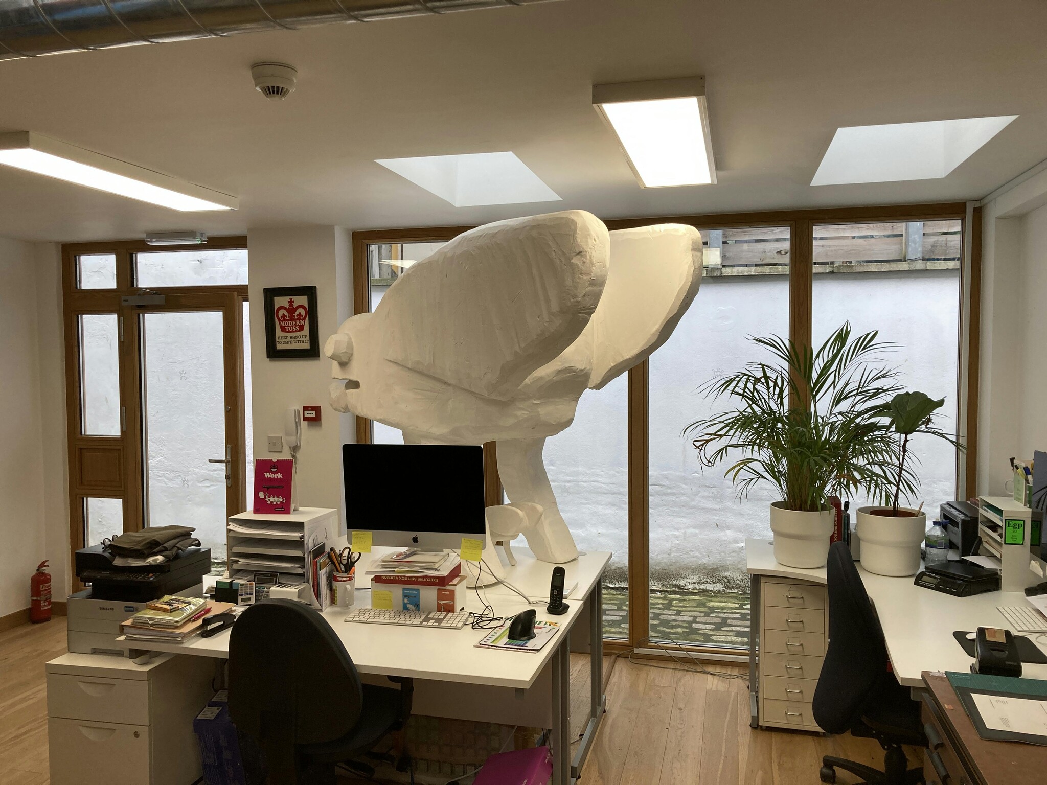 73 North Rd, Brighton for lease Interior Photo- Image 1 of 4