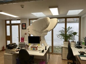 73 North Rd, Brighton for lease Interior Photo- Image 1 of 4