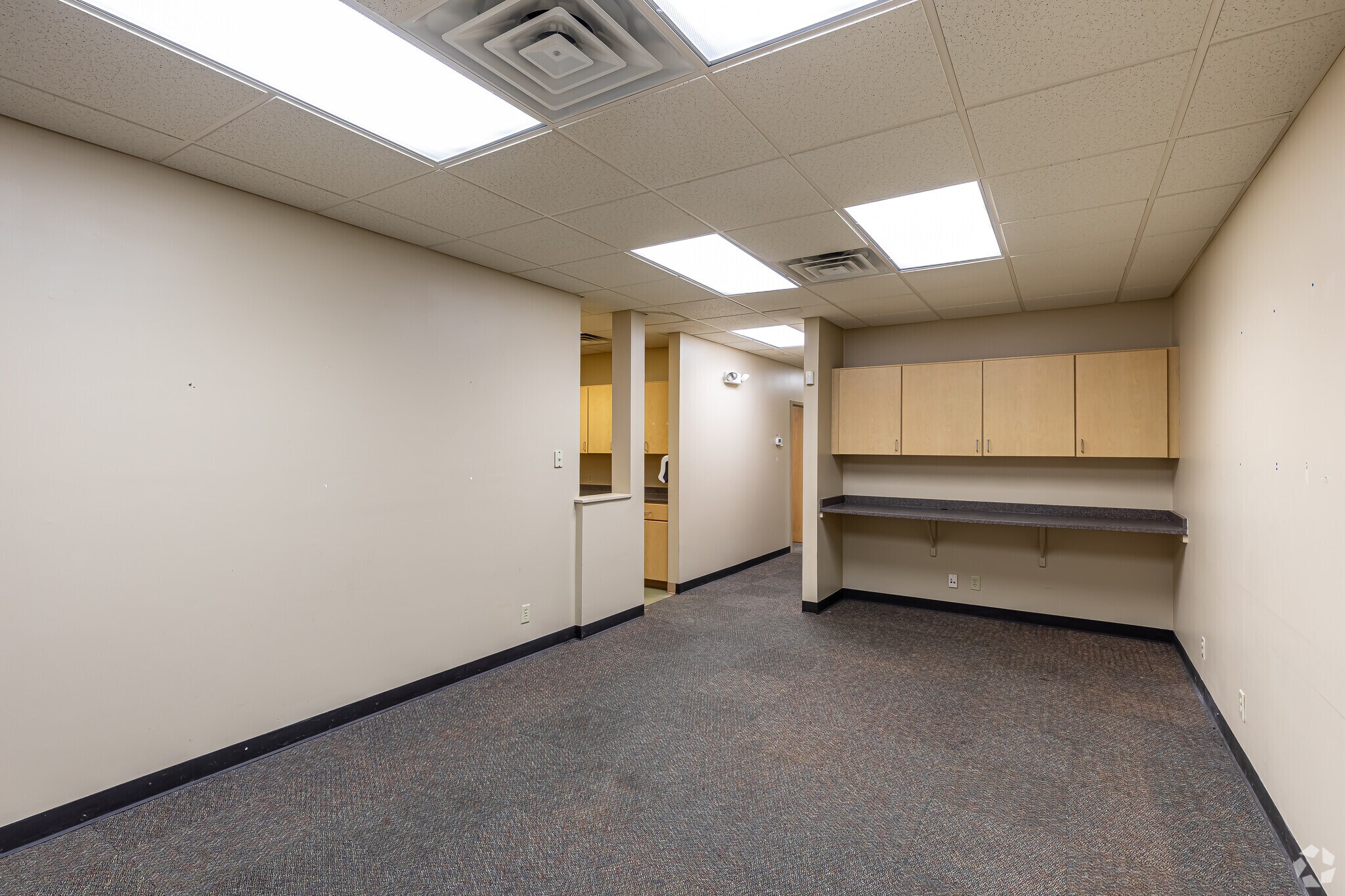 31 Dow Rd, Plainfield, CT 06374 ValueAdd Medical Office