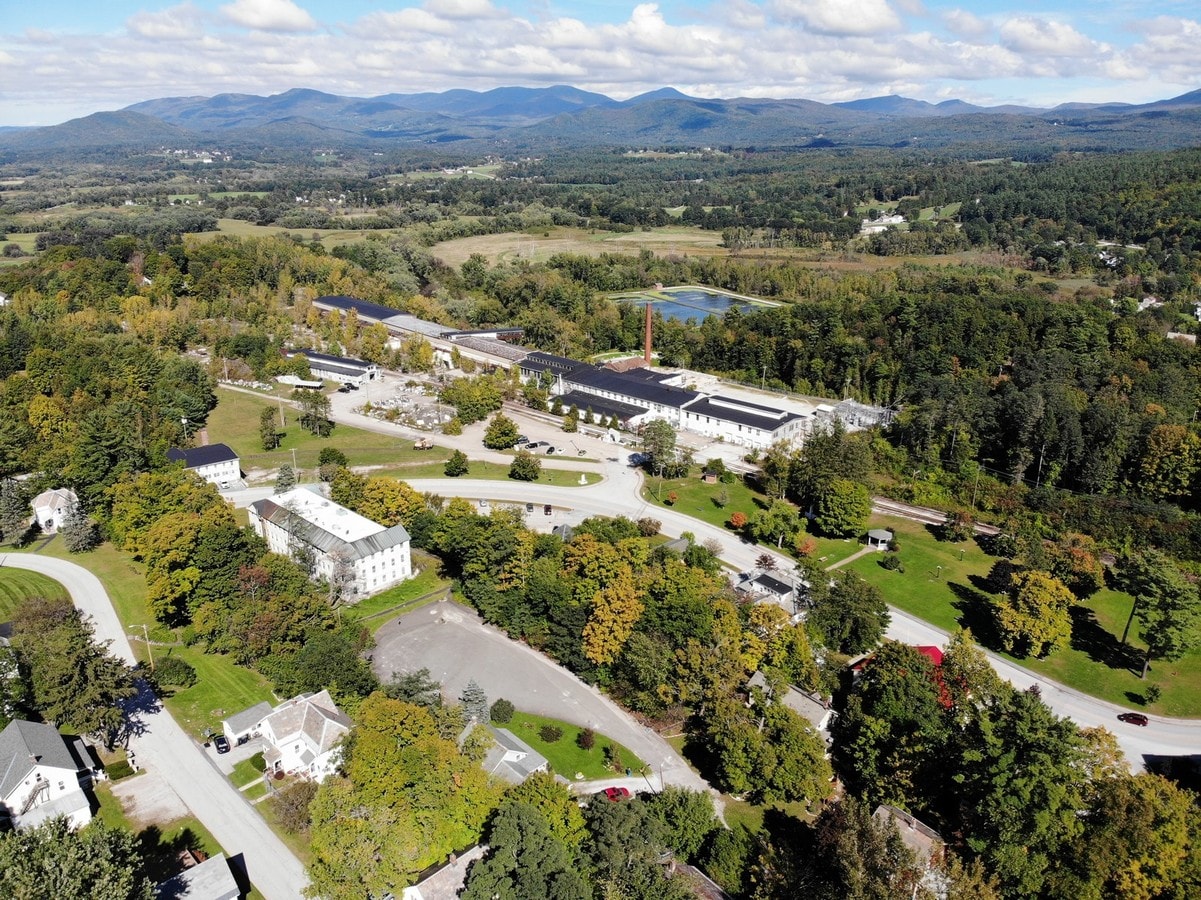 61 Main St, Proctor, VT 05765