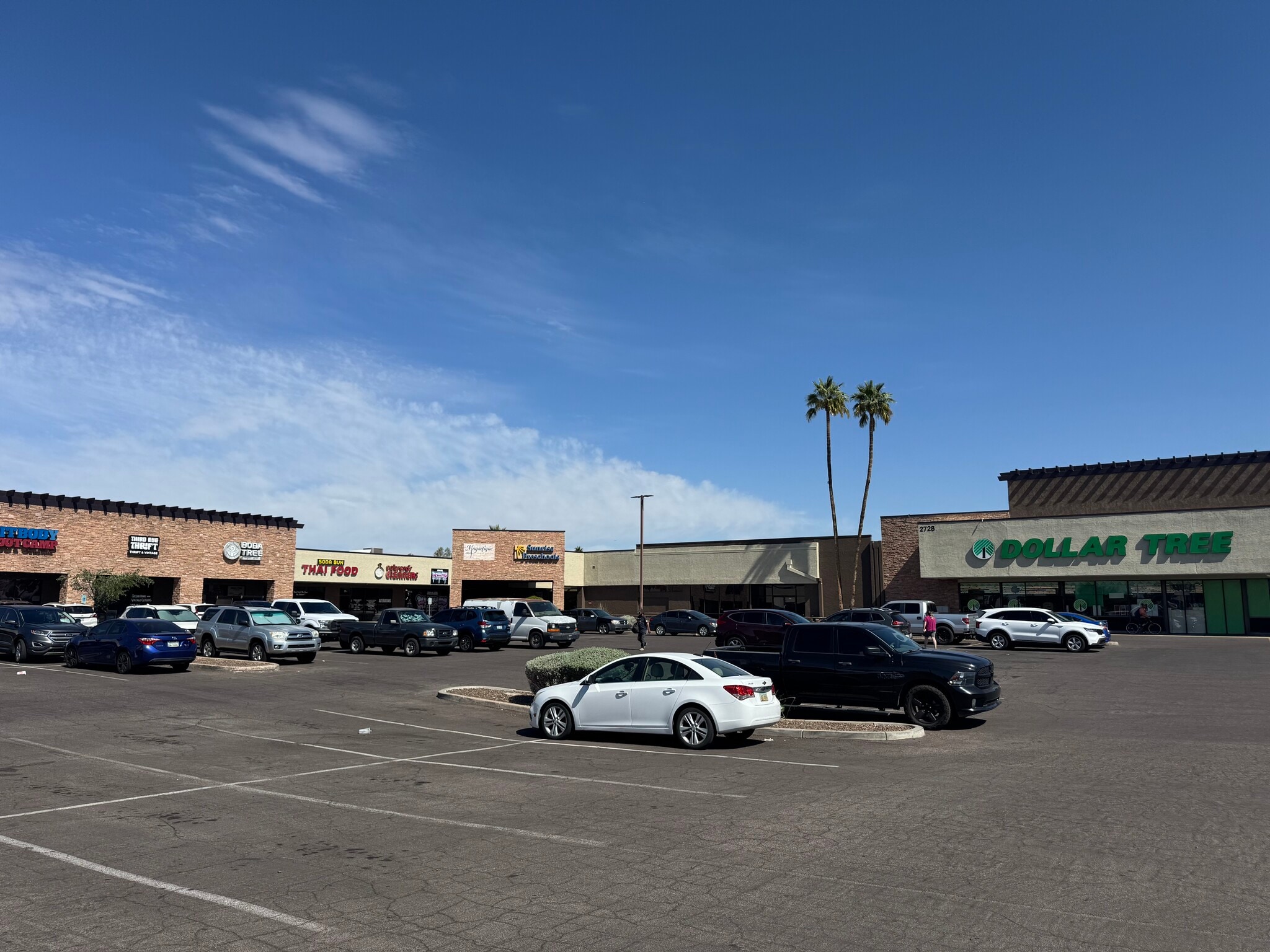 2722-2760 Alma School Rd, Mesa, AZ for lease Building Photo- Image 1 of 17