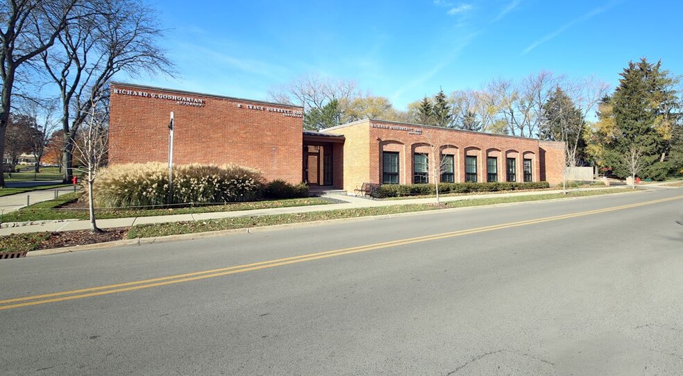 1400 North Western Ave, Lake Forest, IL for sale - Building Photo - Image 1 of 1