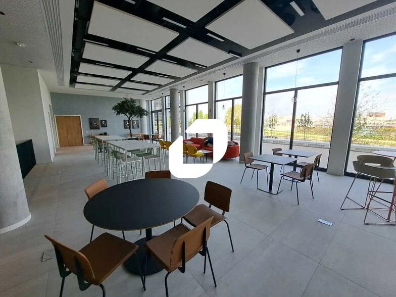 27-29 Rue De Paris, Bobigny for lease - Building Photo - Image 2 of 18