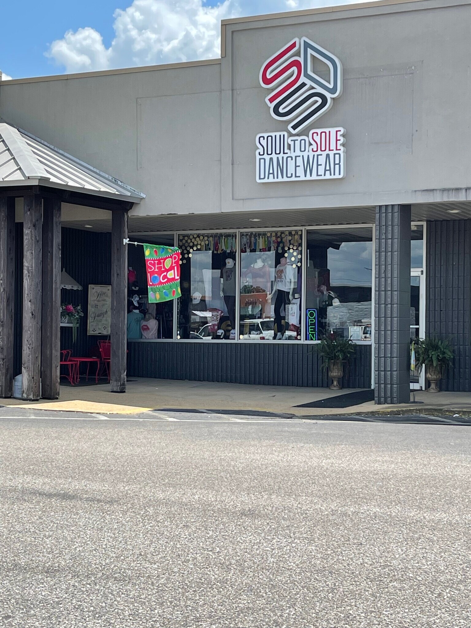 1201 Highway 49 S, Richland, MS 39218