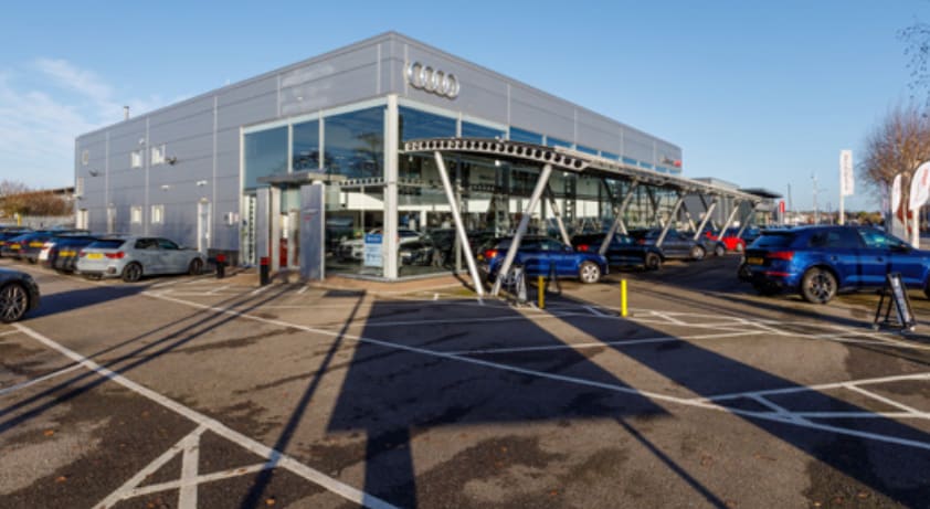 756 Dover Rd, Slough for lease Building Photo- Image 1 of 3