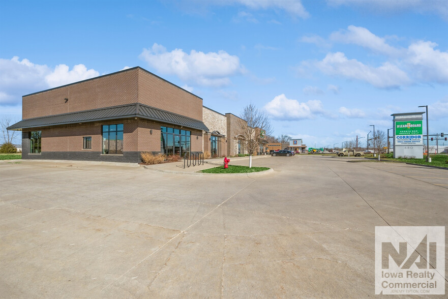 680 Meade Dr, North Liberty, IA for lease - Building Photo - Image 3 of 18