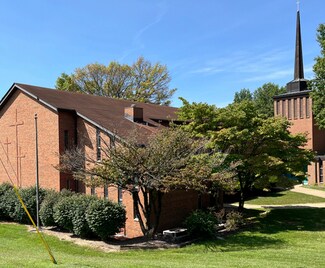 More details for 2490 Pohlman Rd, Florissant, MO - Specialty for Sale