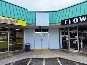 4100 Bee Ridge Rd, Sarasota, FL for lease Building Photo- Image 1 of 4