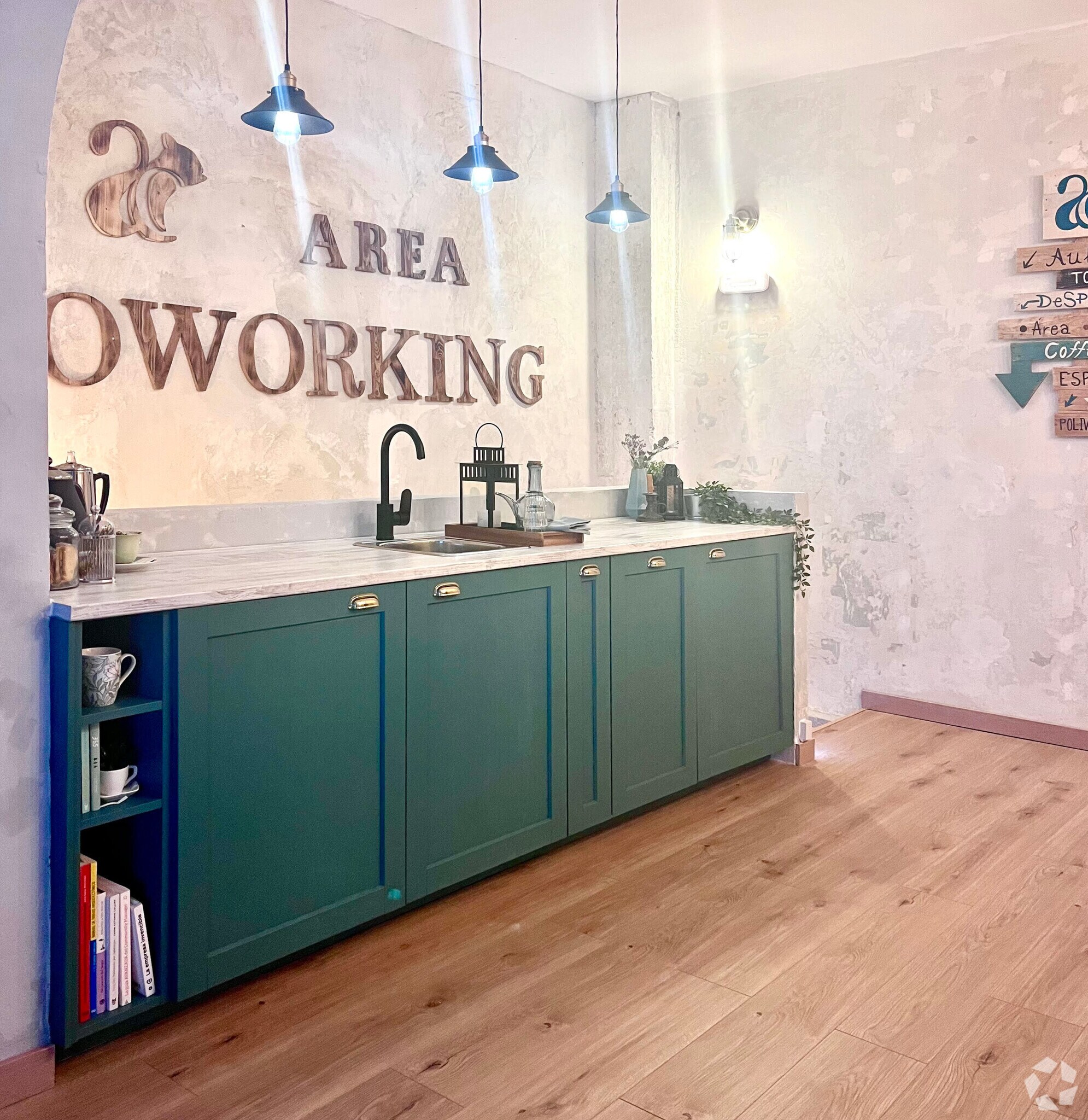 Calle de Juan de Urbieta, 42, Madrid, Madrid for lease Interior Photo- Image 1 of 2