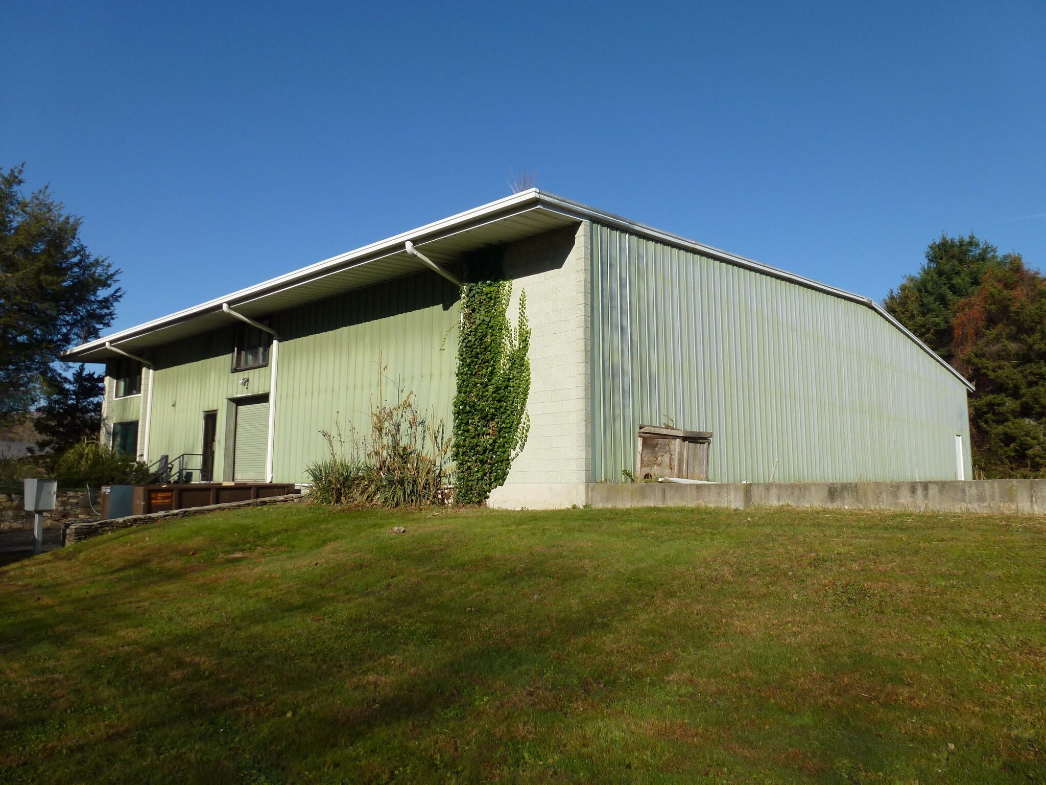 Industrial in Madison, CT for sale Building Photo- Image 1 of 1