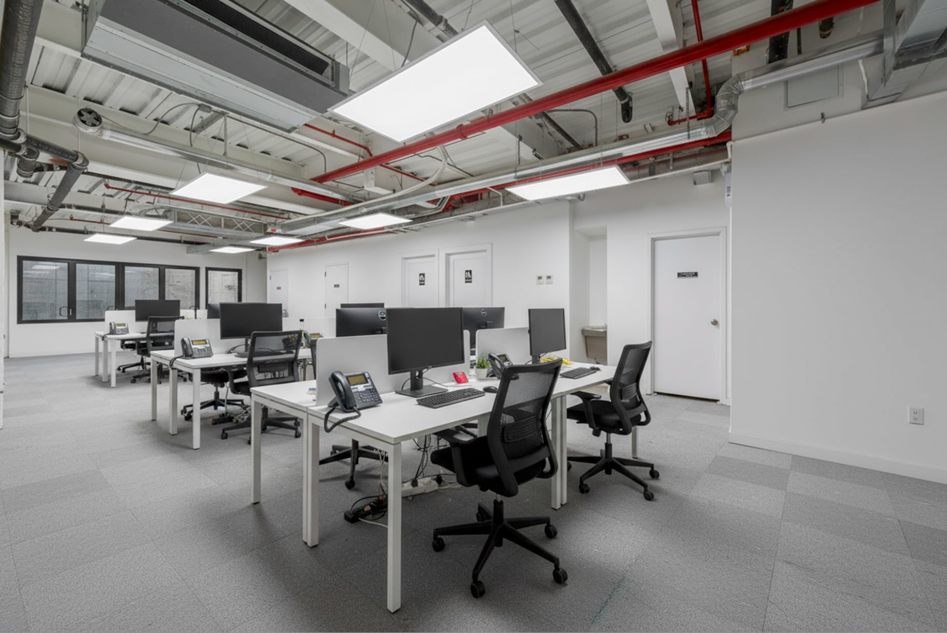 3224 Steinway St, Astoria, NY for lease Interior Photo- Image 1 of 5