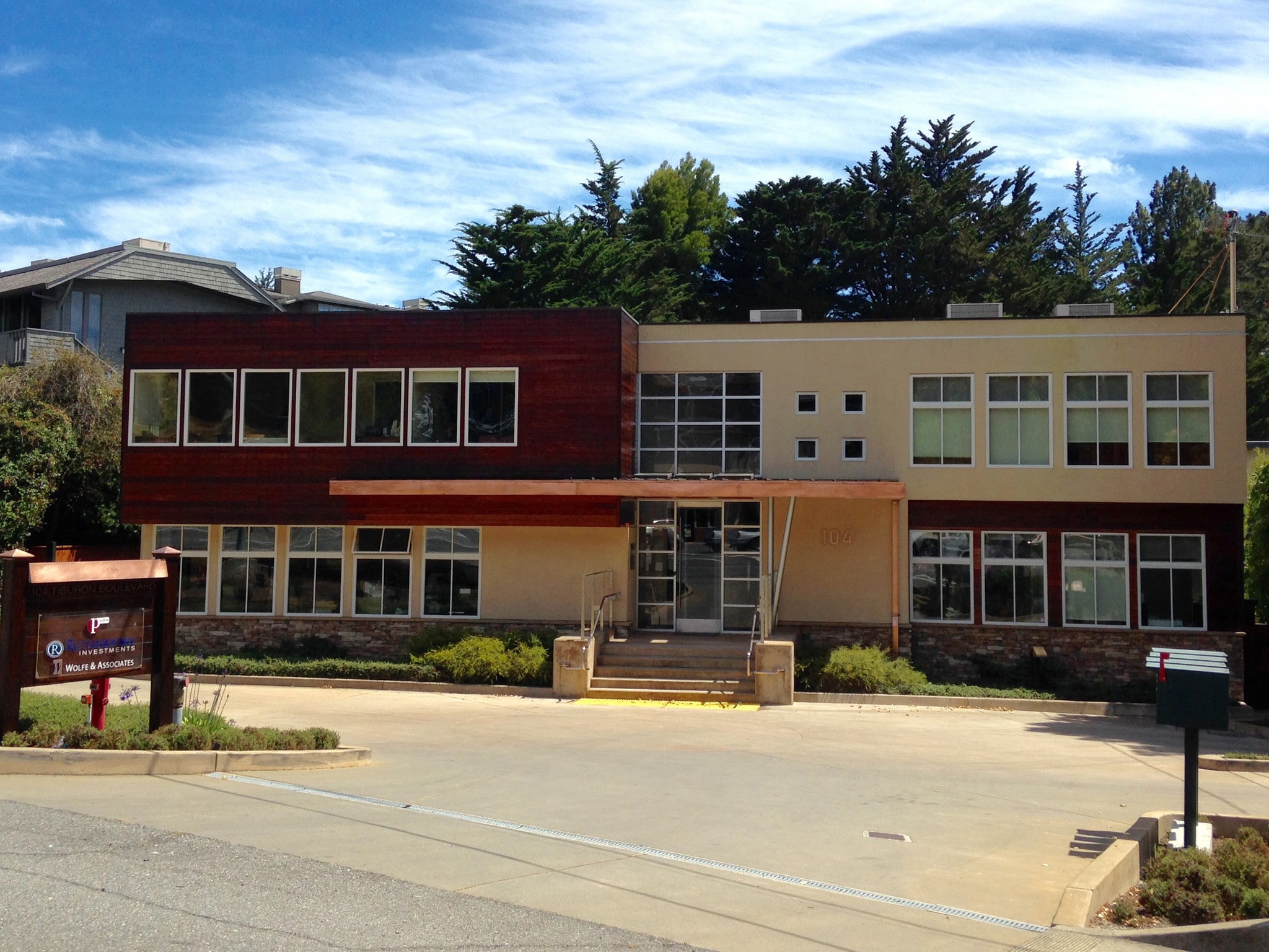 104 Tiburon Blvd, Mill Valley, CA for lease Building Photo- Image 1 of 5