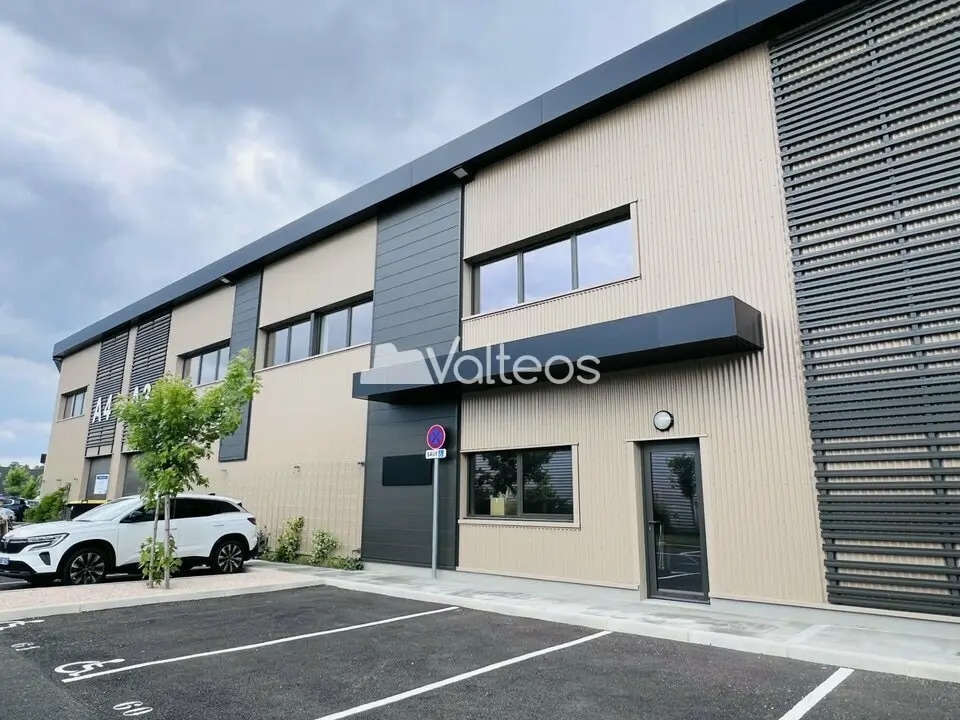 9 Rue Benjamin Franklin, Launaguet for lease Building Photo- Image 1 of 8