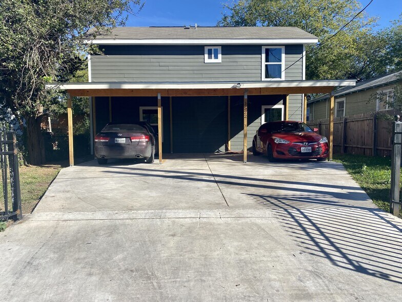 1522 South Elmendorf St, San Antonio, TX 78207 Multifamily for Sale