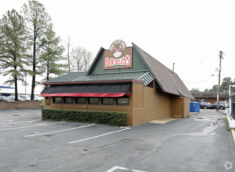 5355 Poplar Ave, Memphis, TN for sale - Building Photo - Image 2 of 4