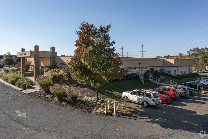 14010 Smoketown Rd, Woodbridge, VA for lease - Building Photo - Image 2 of 19