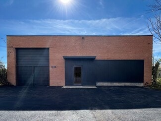 More details for 1938 Singleton Blvd, Dallas, TX - Flex for Lease