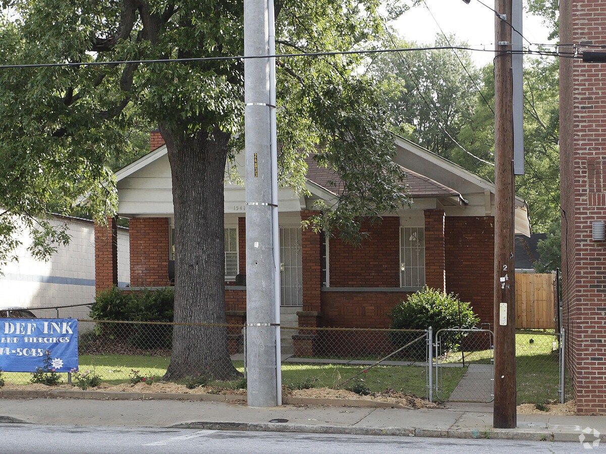 1541 Ralph David Abernathy Blvd, Atlanta, GA 30310