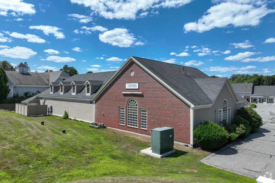 2 Market Pl, Hollis, NH for lease - Building Photo - Image 2 of 4