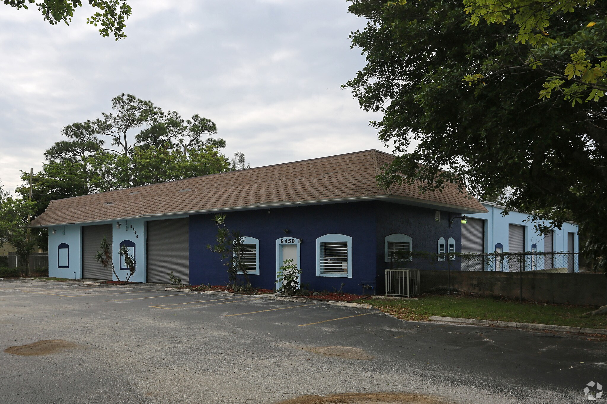 5450 10th Ave N, Greenacres, FL for sale Primary Photo- Image 1 of 1
