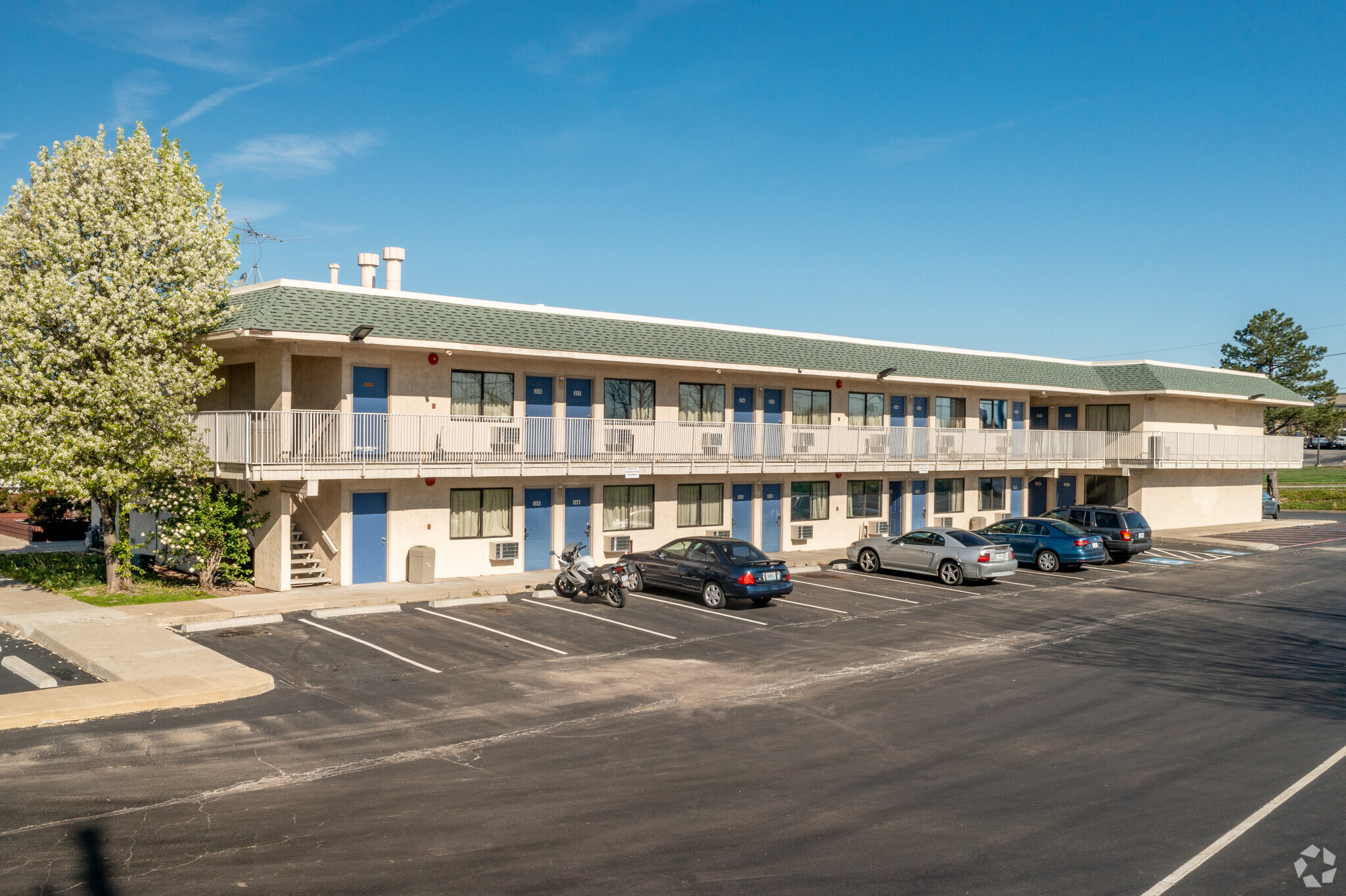 8230 NW Prairie View Rd, Kansas City, MO 64151 - Motel 6 Kansas City ...