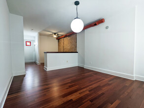 1117 Broadway St, Cincinnati, OH for lease Interior Photo- Image 1 of 4